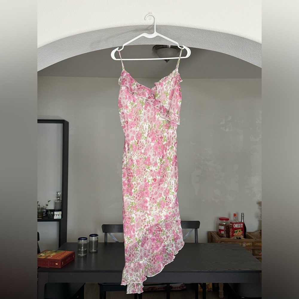 CITY Triangles pink floral dress